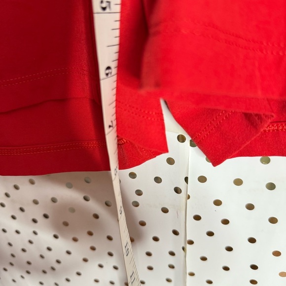 Lululemon Red Shorts - Picture 4 of 9